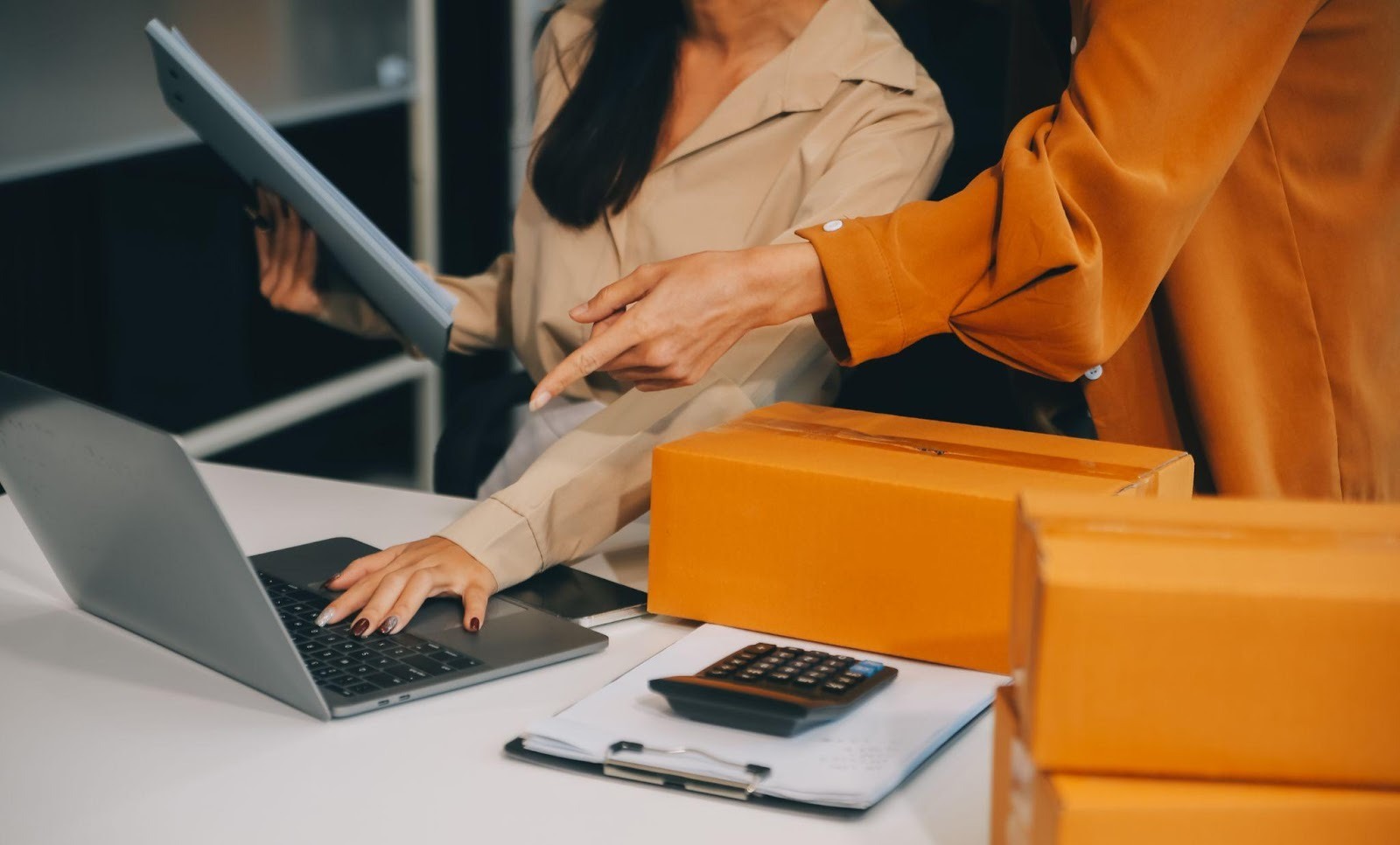 Doradztwo podatkowe dla e-commerce – jak uniknąć najczęstszych błędów podatkowych?